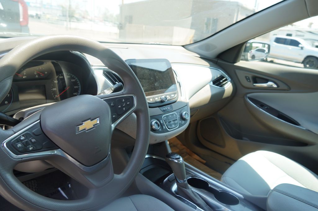 2020 Chevrolet Malibu Image 8