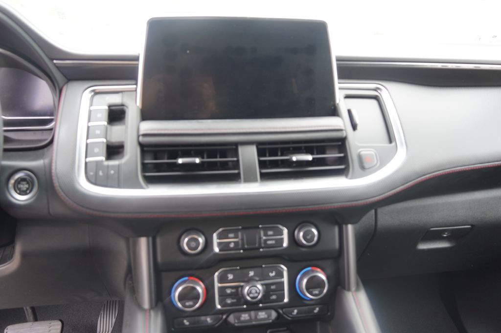 2022 Chevrolet Suburban Image 7