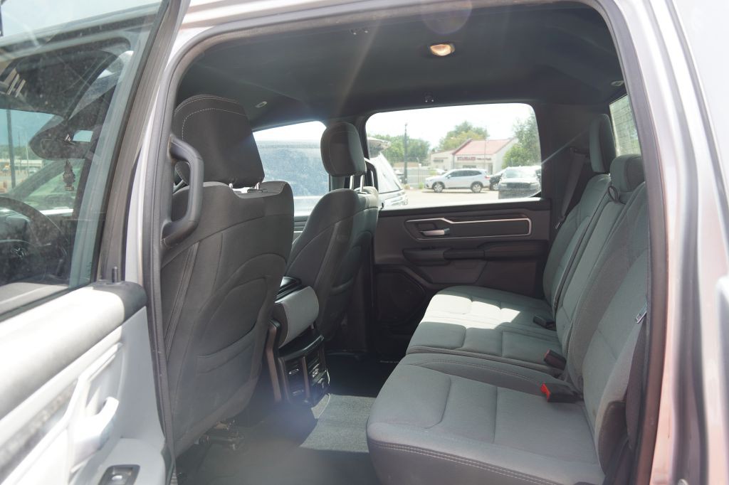 2022 RAM 1500 Image 5