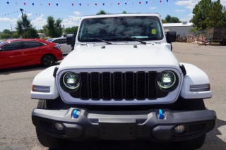 Image for 2024 Jeep Wrangler 4XE ID: 7601636