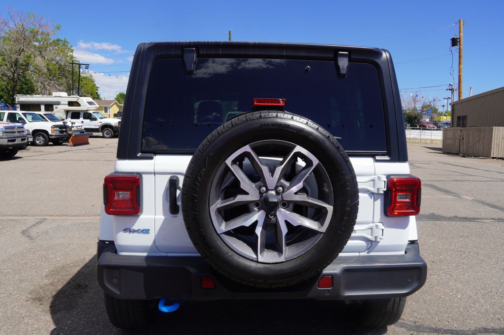 2024 Jeep Wrangler Image 3
