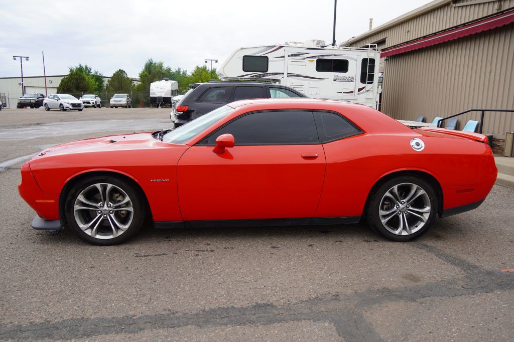 2021 Dodge Challenger Image 4