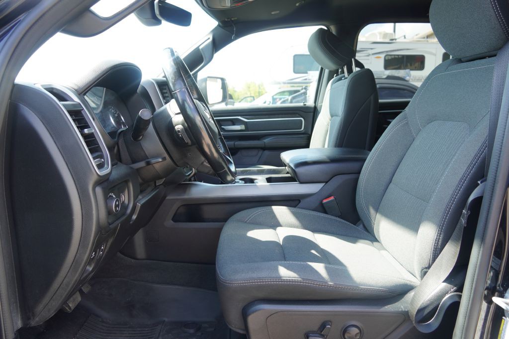 2022 RAM 1500 Image 8
