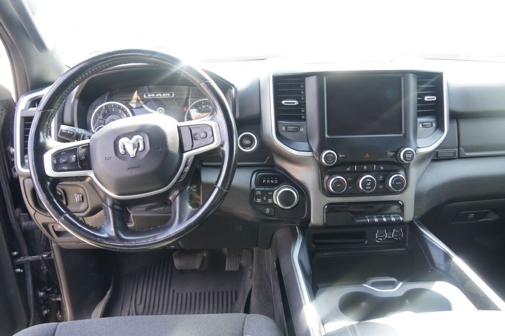 2022 RAM 1500 Image 9