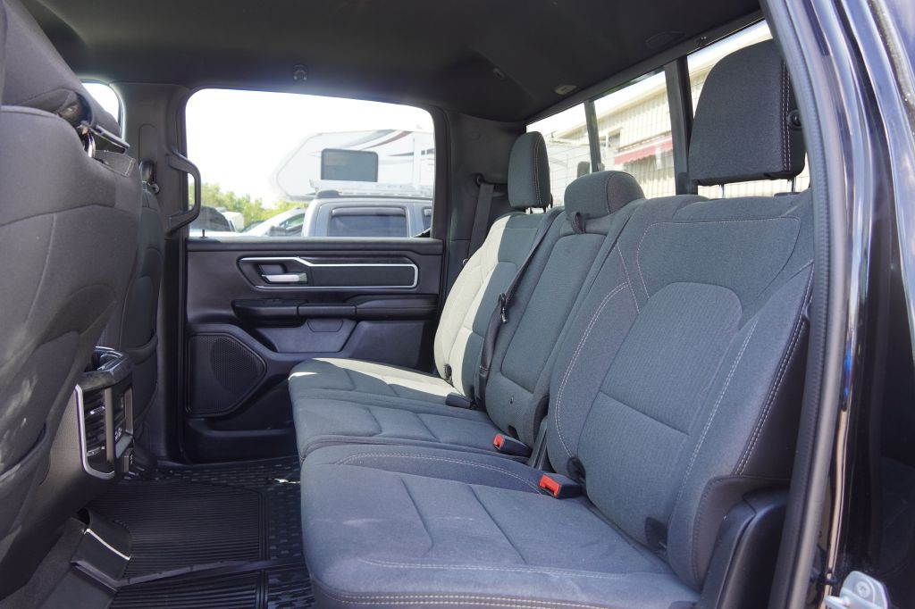 2022 RAM 1500 Image 10