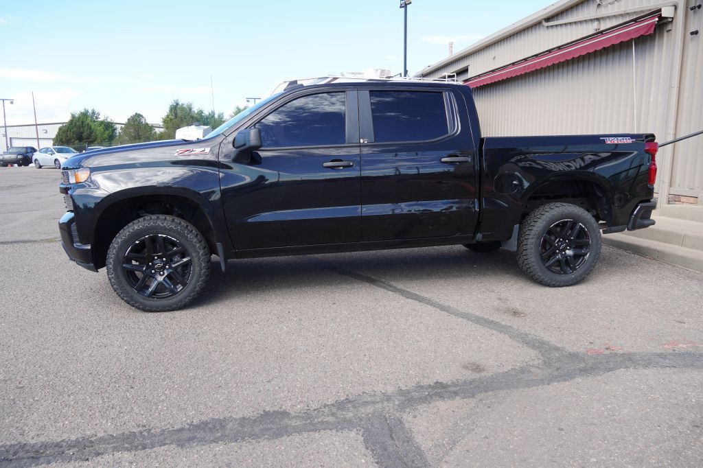 2021 Chevrolet Silverado 1500 Image 2