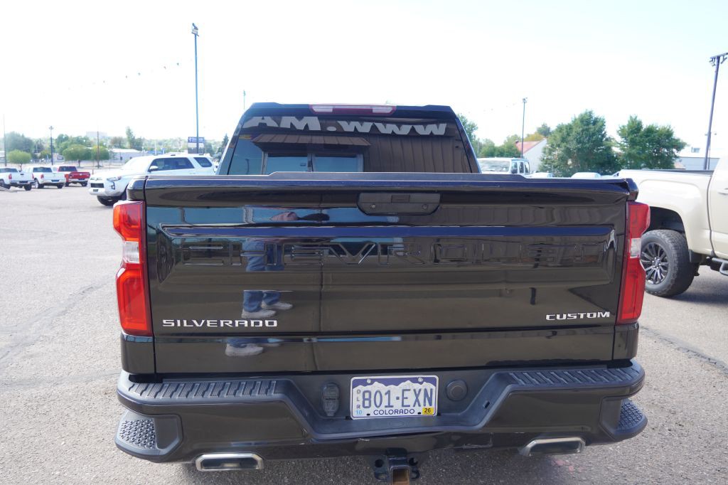 2021 Chevrolet Silverado 1500 Image 3