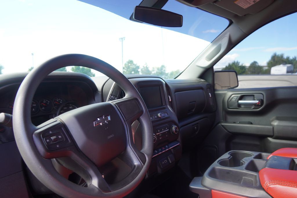 2021 Chevrolet Silverado 1500 Image 9