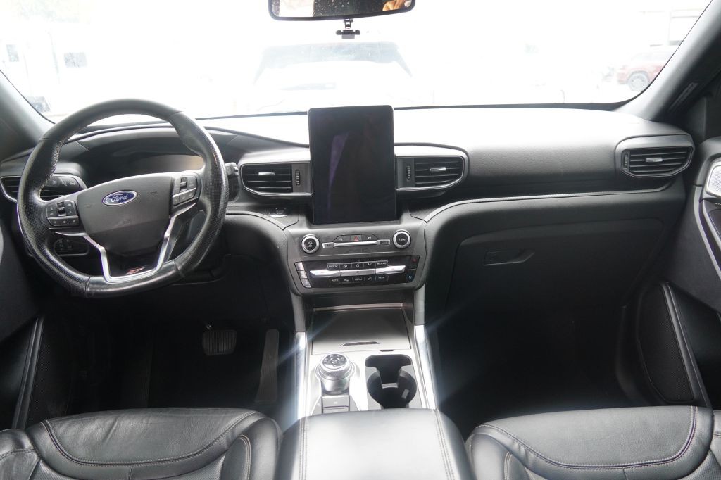 2020 Ford Explorer Image 8