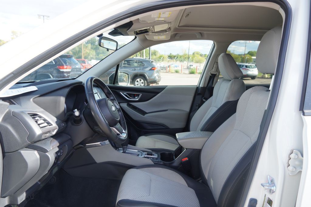 2024 Subaru Forester Image 4