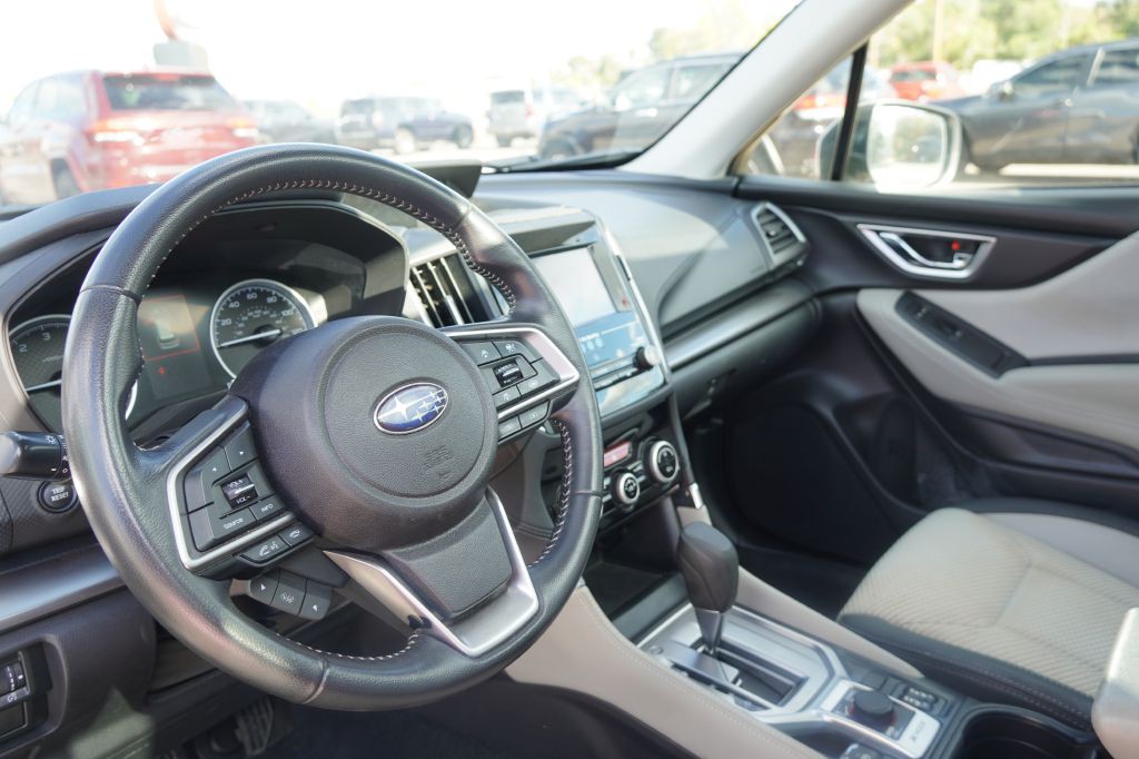 2024 Subaru Forester Image 8