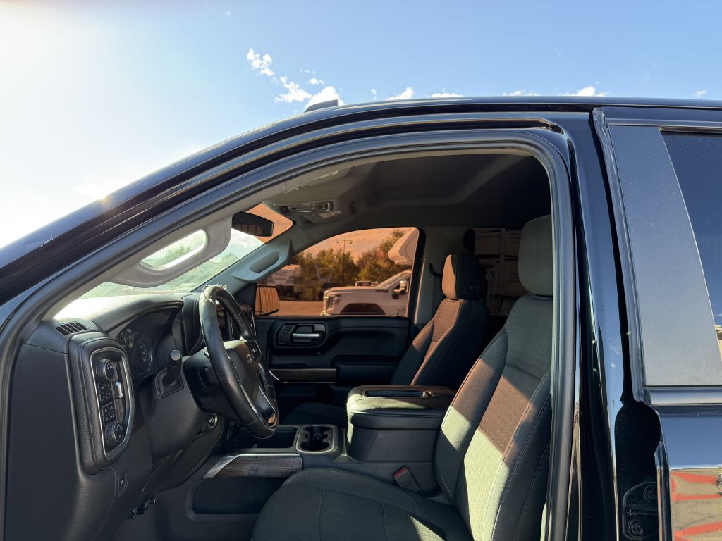 2021 Chevrolet Silverado 1500 Image 4