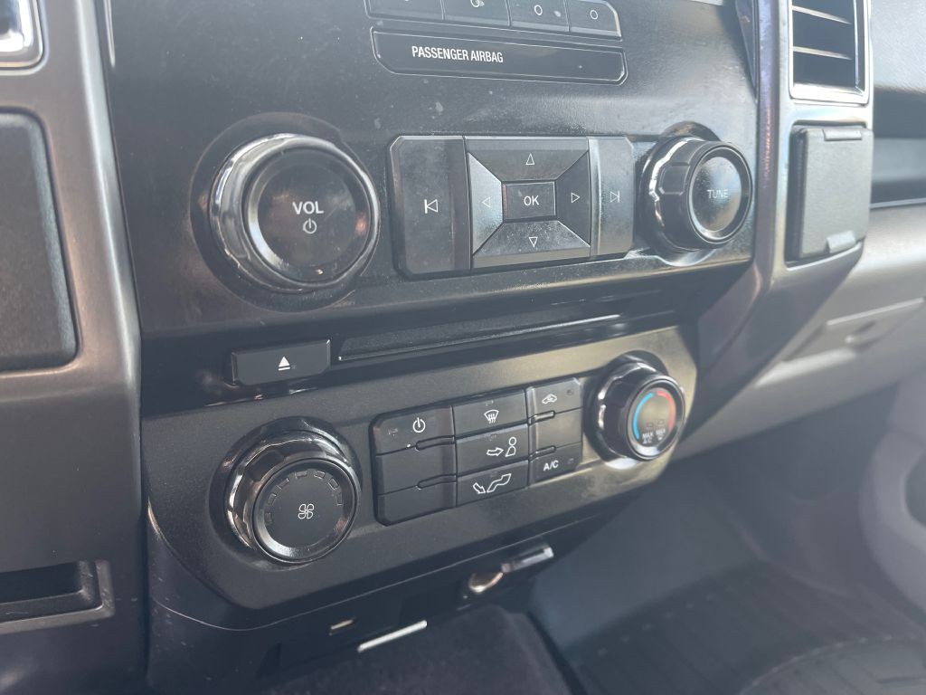 2016 Ford F-150 Image 13