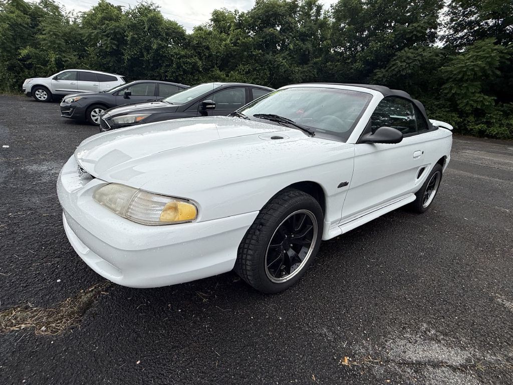 1996 Ford Mustang Image 1