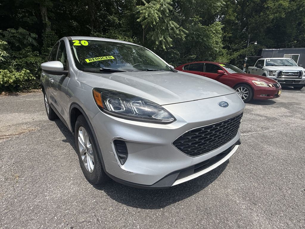 2020 Ford Escape Image 3