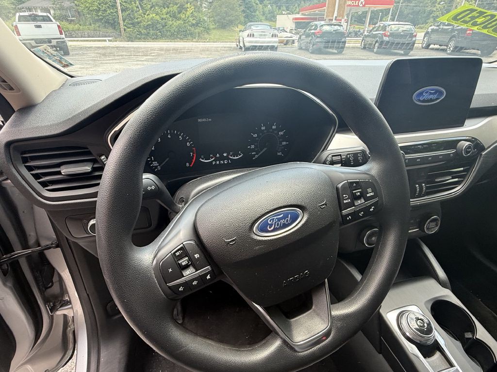 2020 Ford Escape Image 9