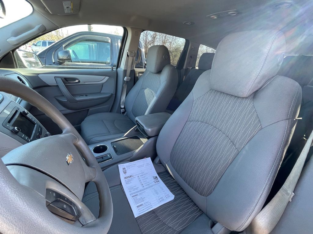 2017 Chevrolet Traverse Image 10