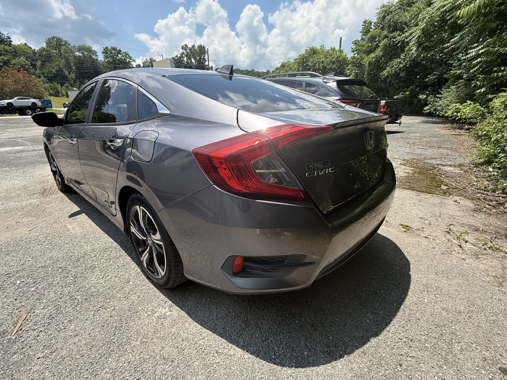 2017 Honda Civic Image 6