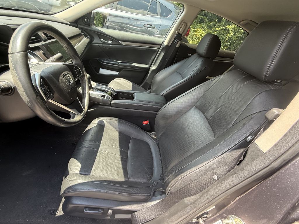 2017 Honda Civic Image 7