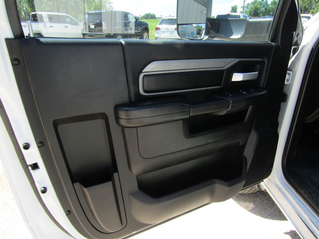 2019 RAM 2500 Image 24