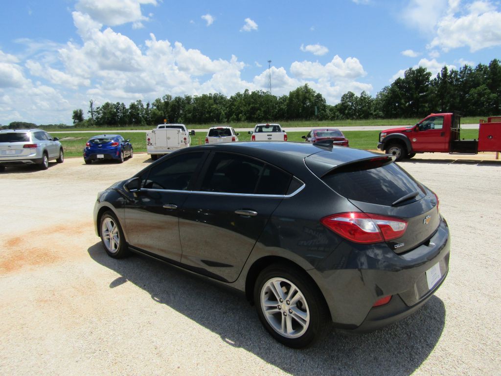 2017 Chevrolet Cruze Image 11