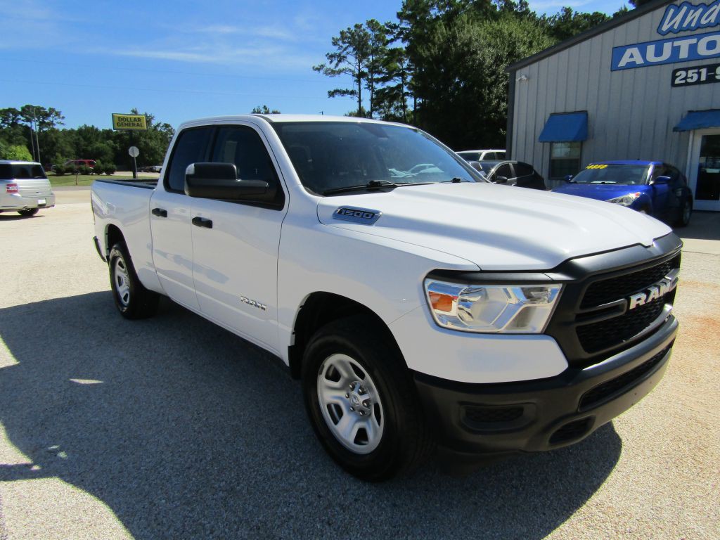 2020 RAM 1500 Image 2