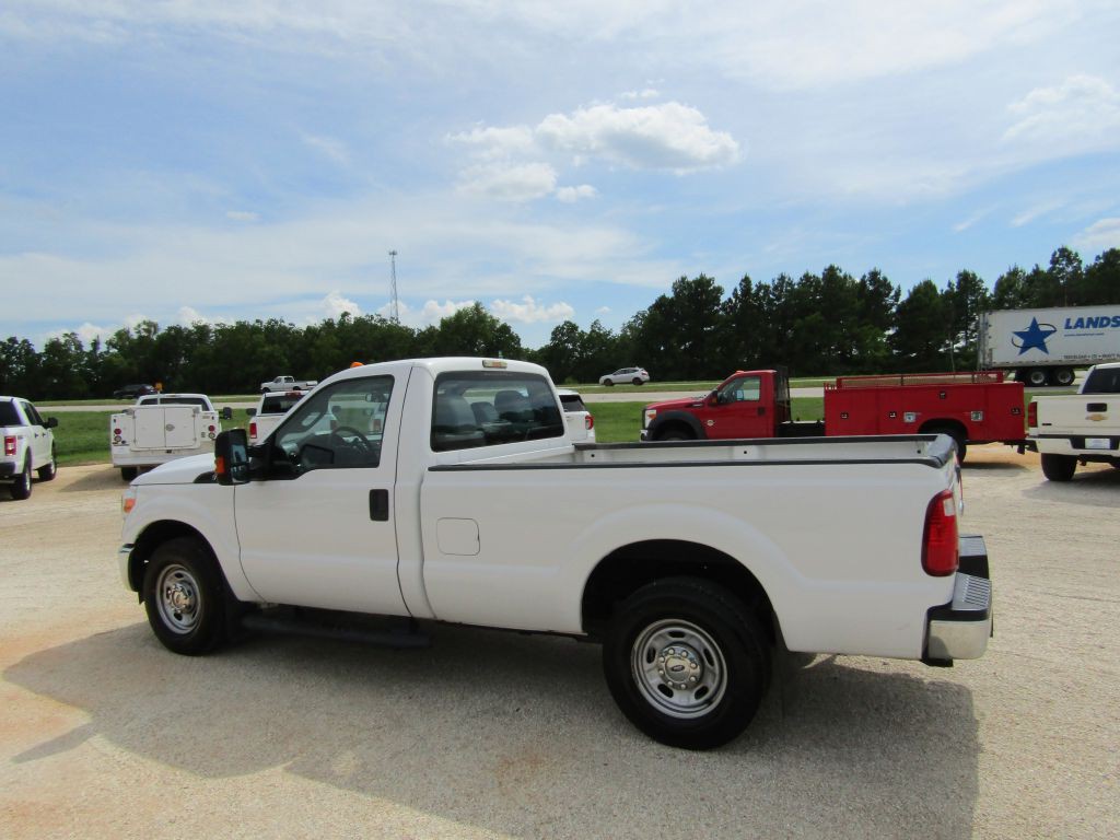 2016 Ford F-250 Image 12