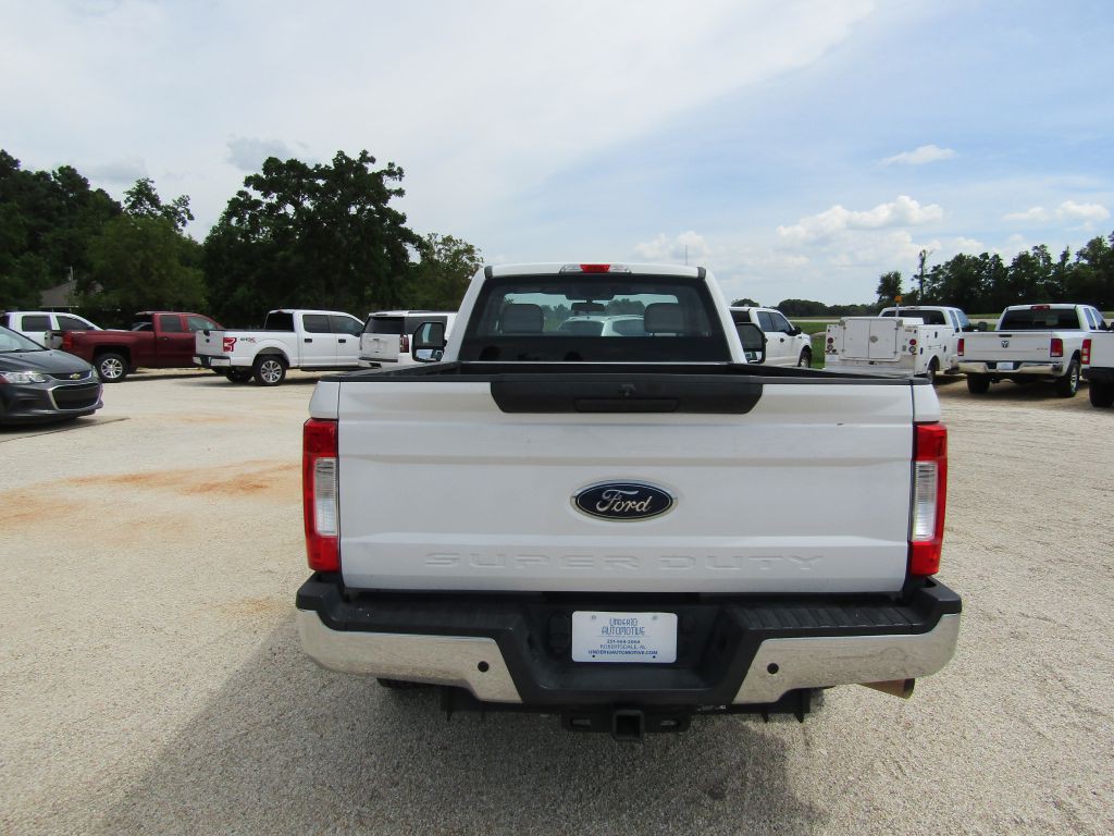 2018 Ford F-250 Image 11