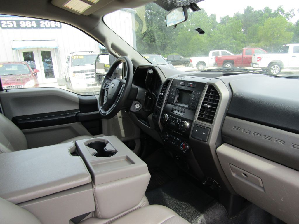 2018 Ford F-250 Image 28