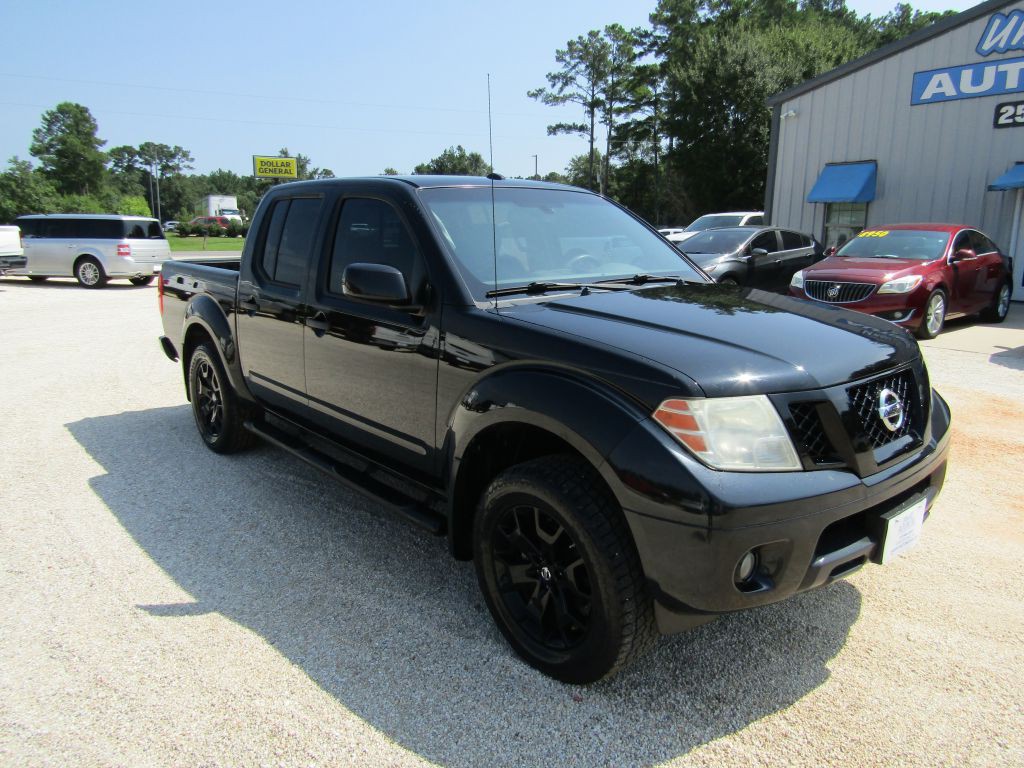 2018 Nissan Frontier Image 2