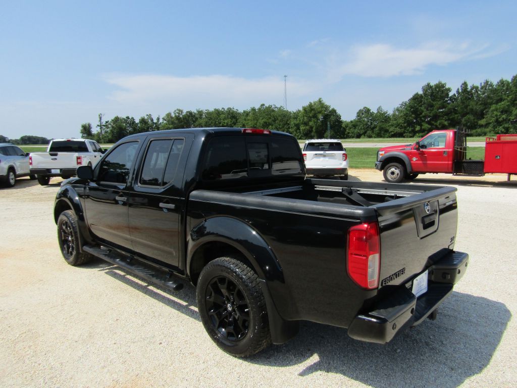 2018 Nissan Frontier Image 10