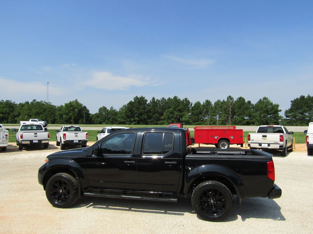 2018 Nissan Frontier Image 12