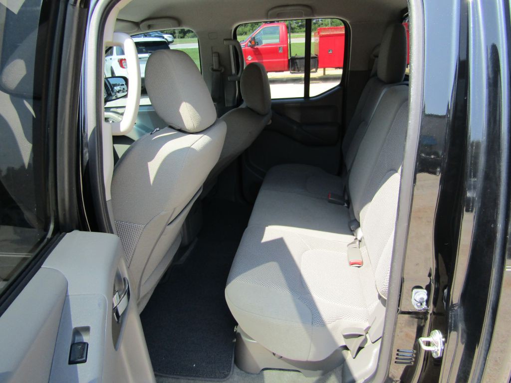 2018 Nissan Frontier Image 20