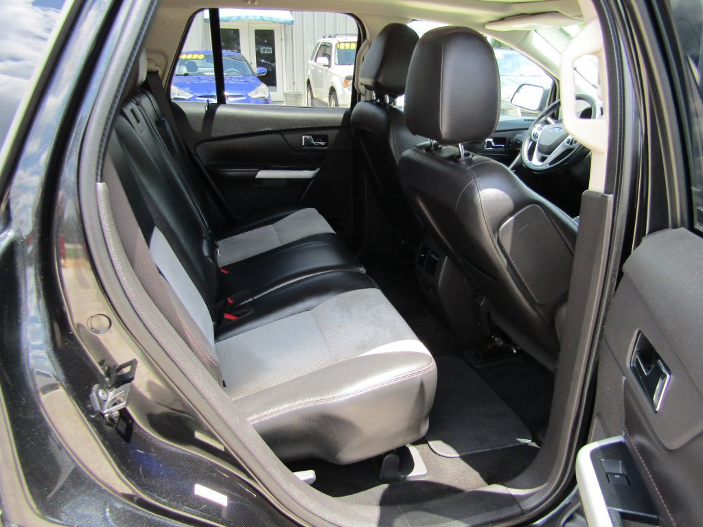 2013 Ford Edge Image 24