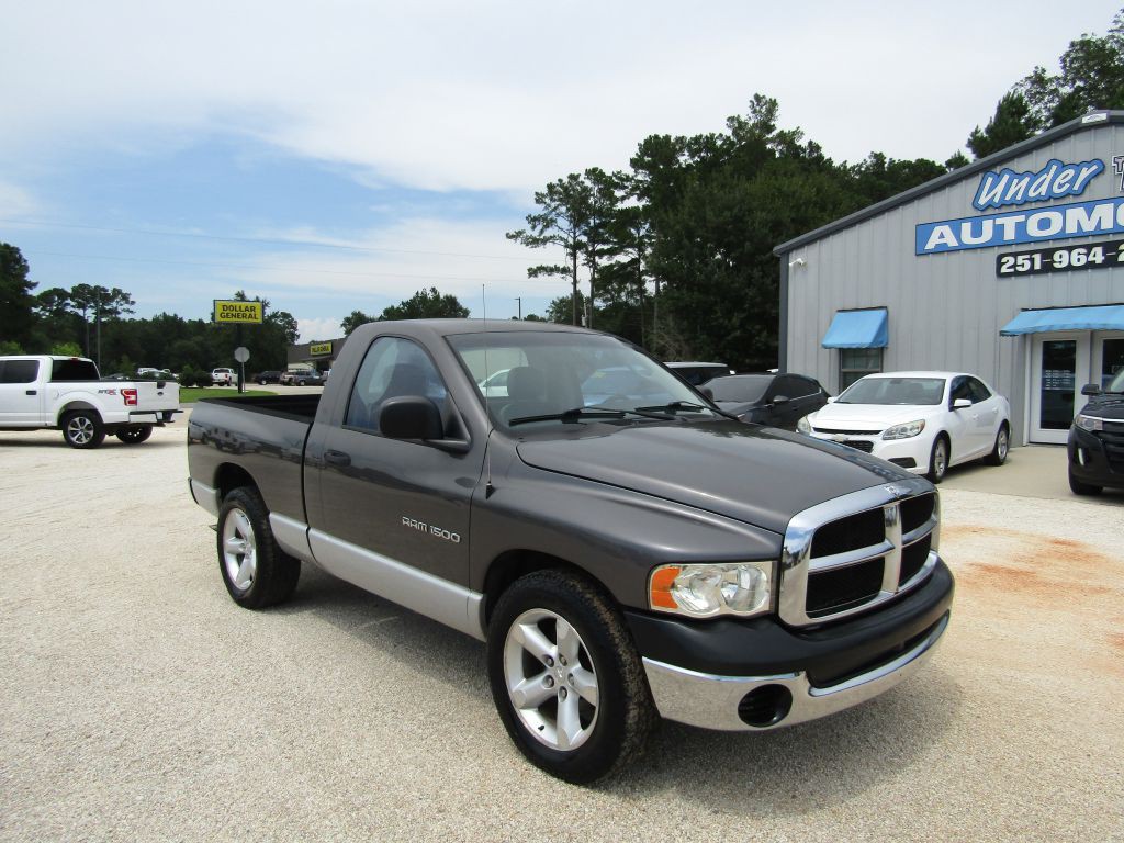 2004 Dodge Ram 1500 Image 2