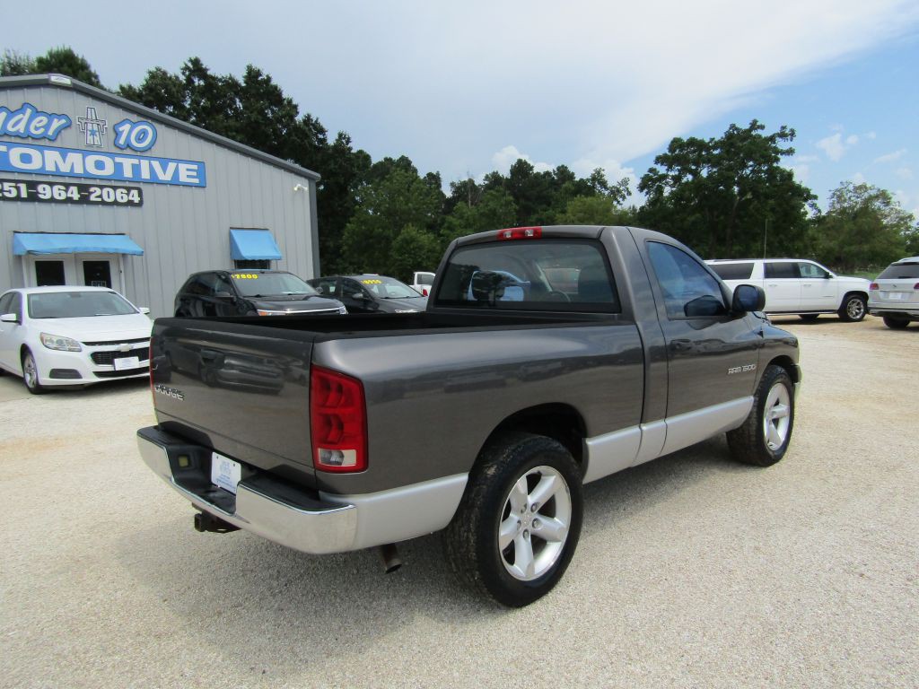 2004 Dodge Ram 1500 Image 7