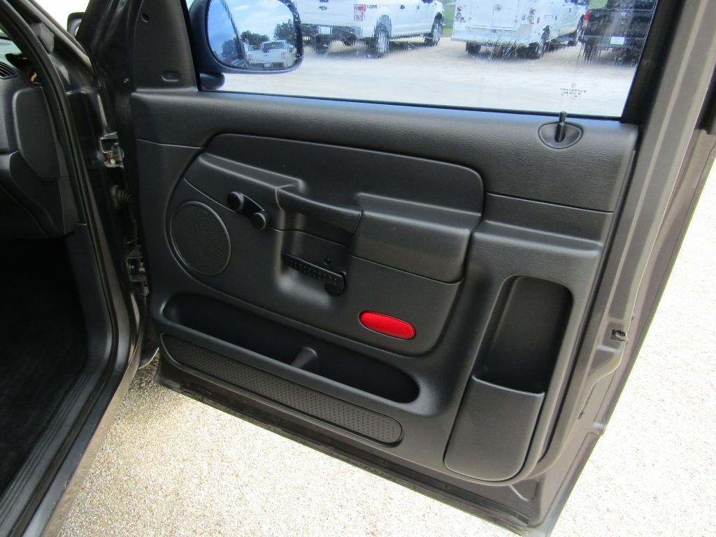 2004 Dodge Ram 1500 Image 24