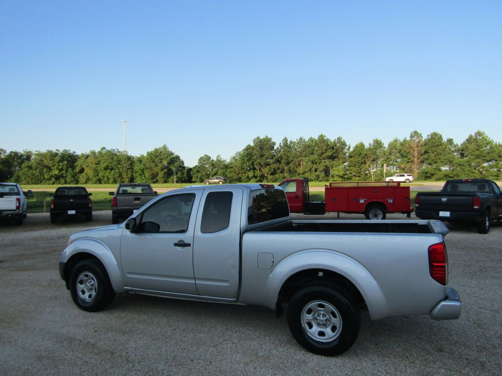 2018 Nissan Frontier Image 12
