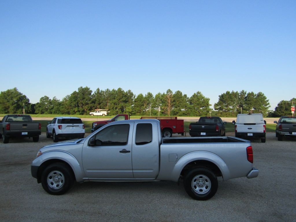 2018 Nissan Frontier Image 13
