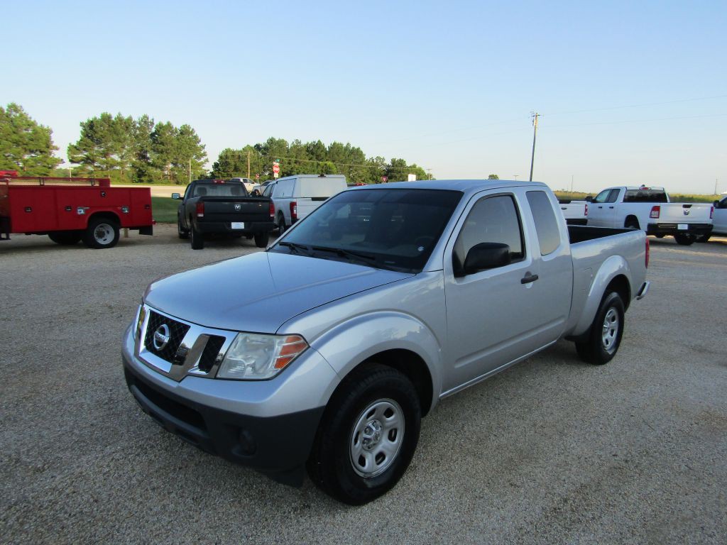 2018 Nissan Frontier Image 16