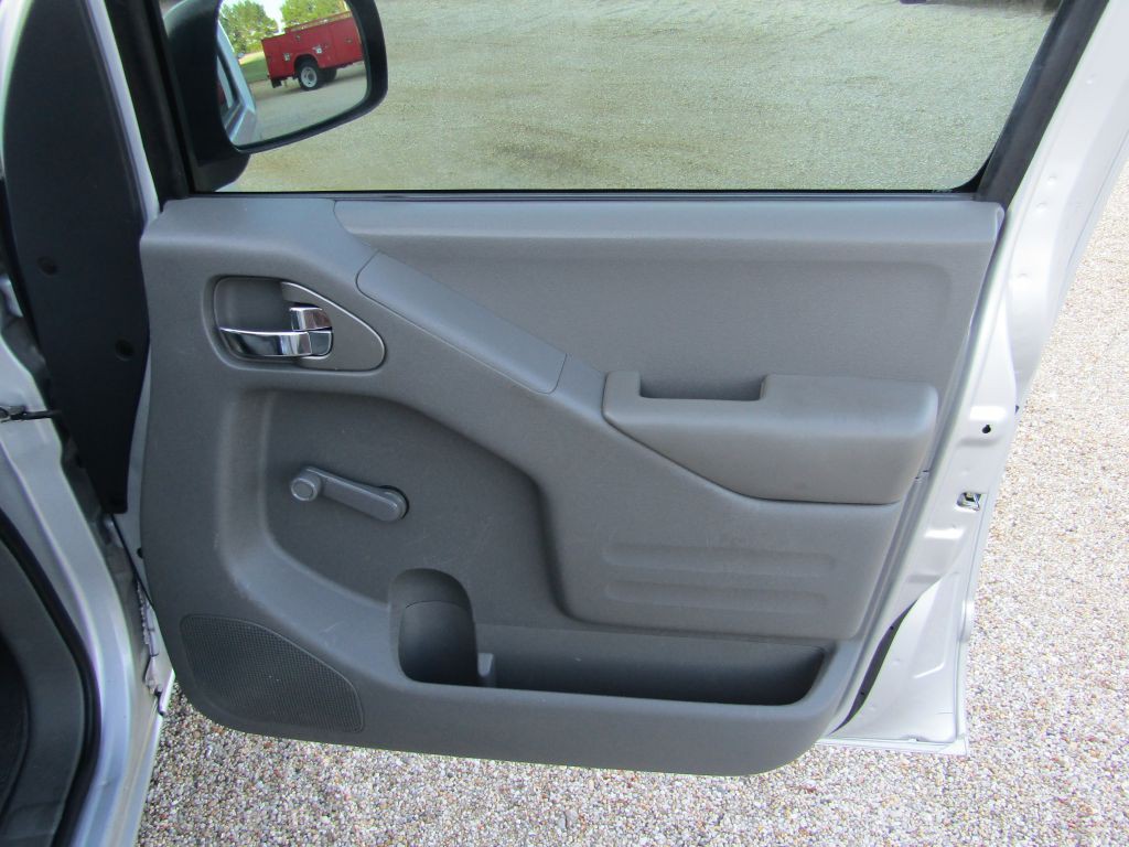 2018 Nissan Frontier Image 27