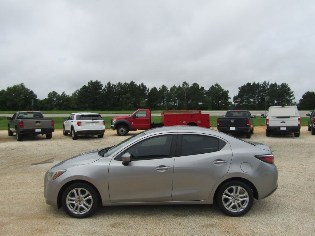 2016 Scion iA Image 13