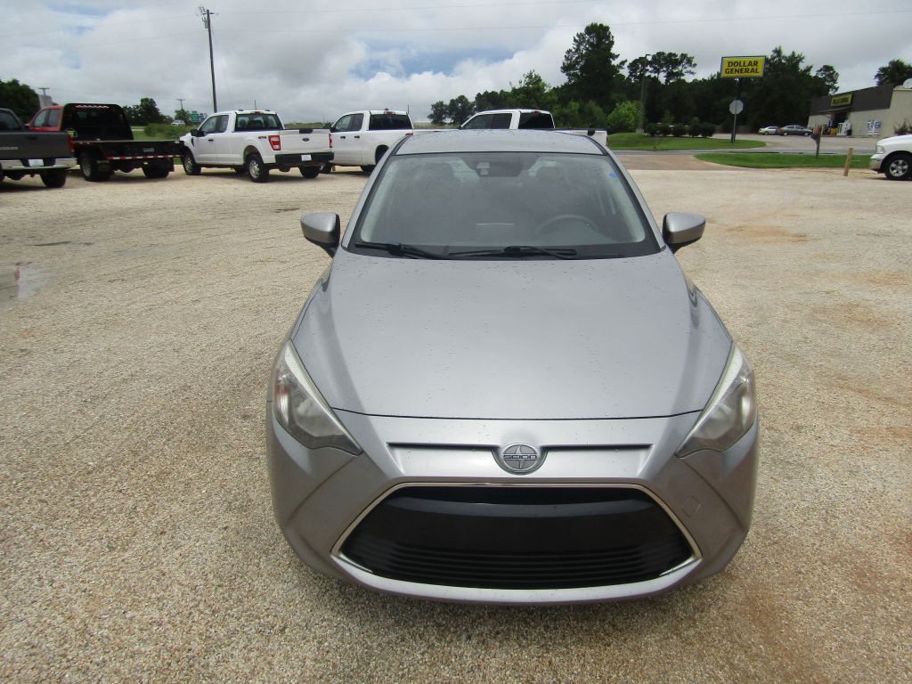 2016 Scion iA Image 18