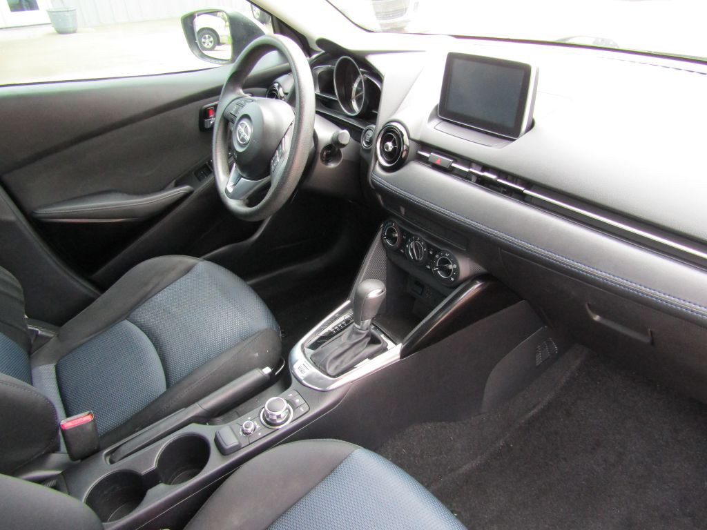 2016 Scion iA Image 25