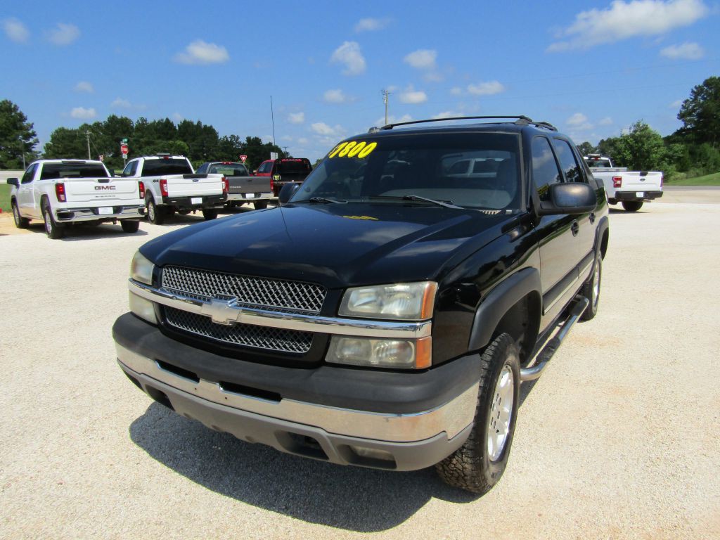 2004 Chevrolet Avalanche Image 18