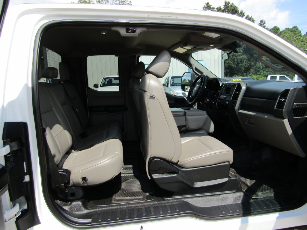2021 Ford F-250 Image 27