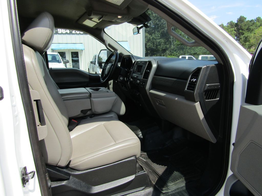 2021 Ford F-250 Image 28