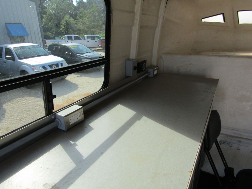2012 Ford F-250 Image 28