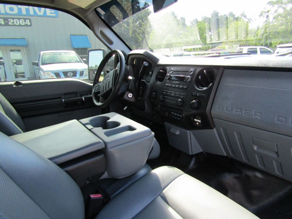 2012 Ford F-250 Image 48