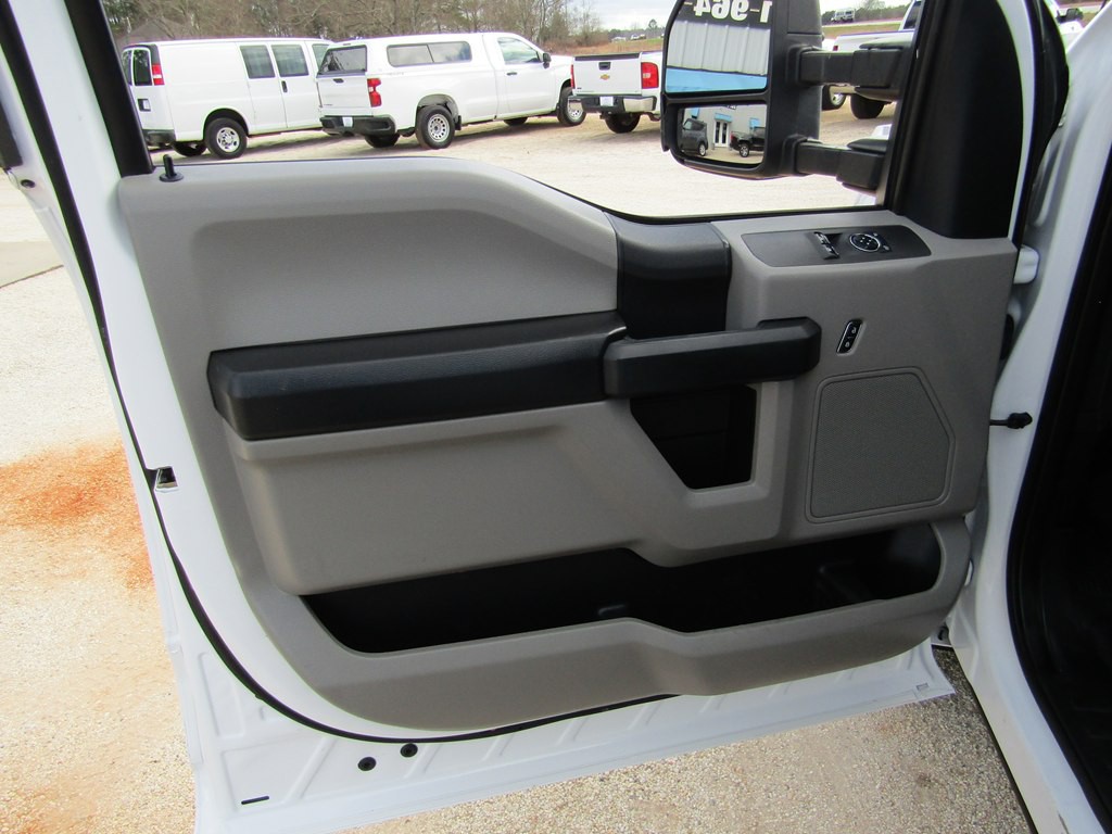 2021 Ford F-250 Image 22